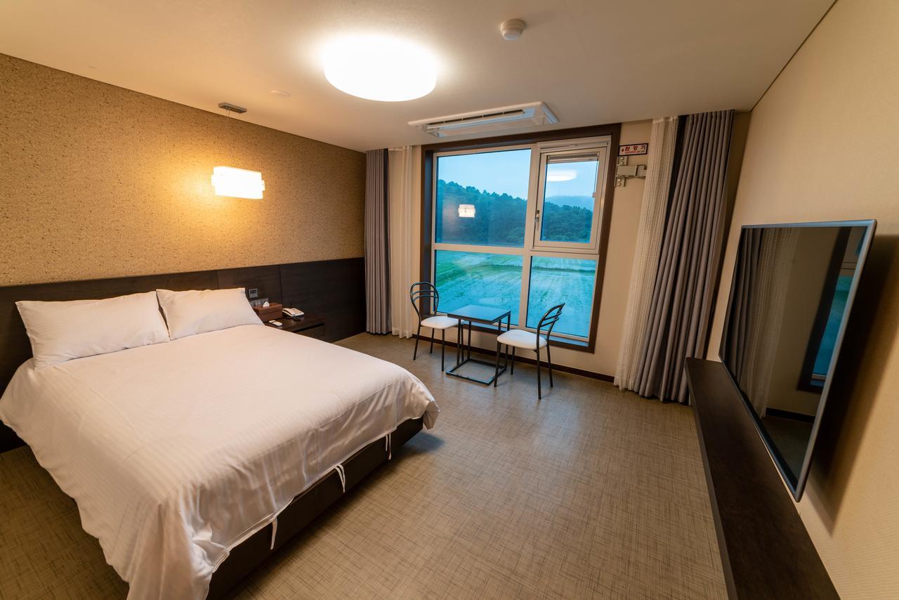 Jeju Stay In Sungsan ซอกวีโพ ภายนอก รูปภาพ